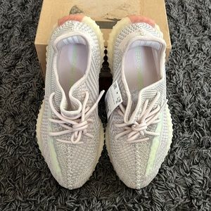 Yeezy 350 Citrin STILL WITH TAGS Size 9